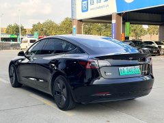 Tesla Model 3 2022 rear-wheel drive version - фото 7