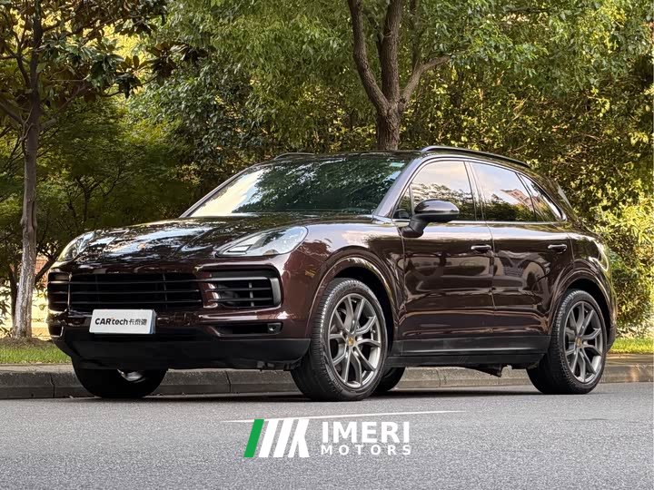 Porsche Cayenne 2023 Cayenne 3.0T - автомобиль из Китая