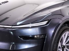Tesla Model Y rear-wheel drive version - фото 9