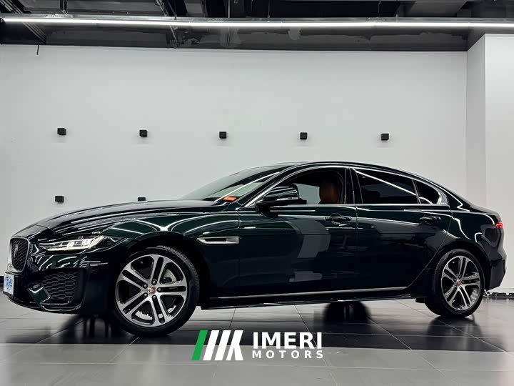Jaguar XEL 2.0T 250PS R-DYNAMIC S aggressive sports version - автомобиль из Китая