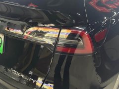 Tesla Model Y long-range all-wheel drive version - фото 15