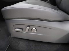 Tesla Model Y long-range all-wheel drive version - фото 19