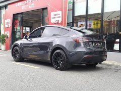 Tesla Model Y long-range all-wheel drive version - фото 4
