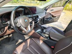 BMW 5 Series 530Li Leading Luxury Package - фото 5