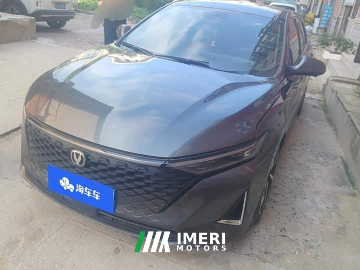 Ruicheng PLUS 1.5T DCT pilot - автомобиль из Китая