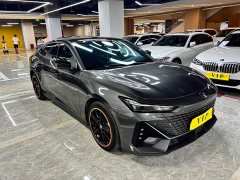 Changan UNI-V 1.5T premium - фото 3