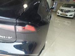 Changan UNI-V 1.5T sports version - фото 8