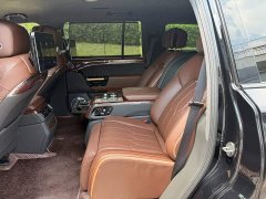 Hongqi Golden Sunflower Guoyao 2022 4.0T Monarch Flagship Edition 4 seats - фото 12