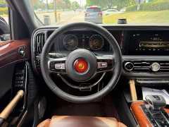 Hongqi Golden Sunflower Guoyao 2022 4.0T Monarch Flagship Edition 4 seats - фото 14