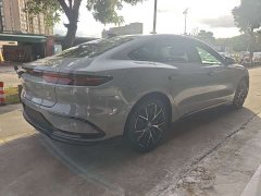 BYD Han DM-i Smart Driving Edition 125KM Honor Type - фото 4