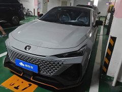 Changan UNI-V 2.0T Speed Edition - фото 1