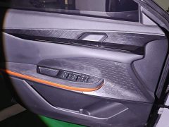 Changan UNI-V 2.0T Speed Edition - фото 7