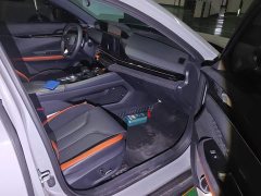Changan UNI-V 2.0T Speed Edition - фото 8