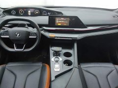 Changan UNI-V 1.5T premium - фото 12