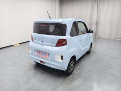 BMW Fengguang MINIEV 2022 Candy Marshmallow - фото 4