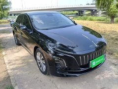 Hongqi E-QM5 2022 431km Charging Enjoyment Edition - фото 4
