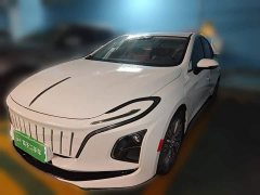 Hongqi E-QM5 620km PLUS - фото 2