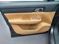 Li Auto Ideal ONE 2021 extended range 6-seater version - фото 17