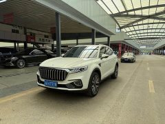 Hongqi HS5 facelift 2.0T Zhilian Qiling four-wheel drive version - фото 1