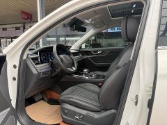 Hongqi HS5 facelift 2.0T Zhilian Qiling four-wheel drive version - фото 7