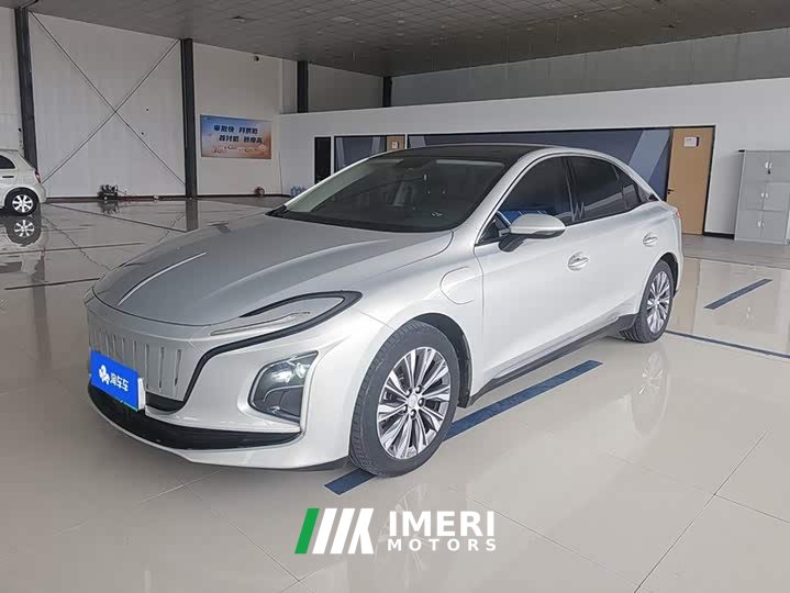 Hongqi E-QM5 431km Charging Enjoyment Edition - автомобиль из Китая