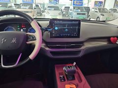 Hongqi E-QM5 431km Charging Enjoyment Edition - фото 13