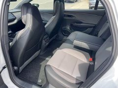 Hongqi EH7 600 Smart Select Edition - фото 18