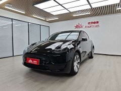 Tesla Model Y facelift rear-wheel drive version - фото 1