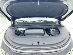 Li Auto Ideal L6 Max - фото 15