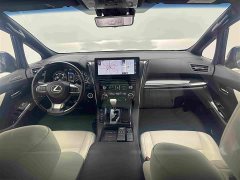 Lexus LM 2020 300h four-seat Royal Edition - фото 13