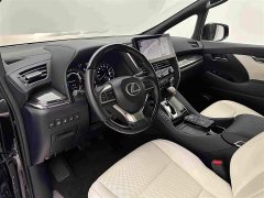 Lexus LM 2020 300h four-seat Royal Edition - фото 14