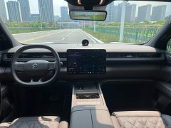 NIO ES8 Six-seater Executive Deluxe Edition - фото 2
