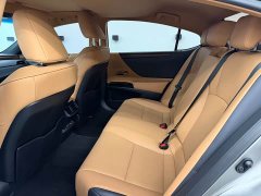 Lexus ES 200 Premium Edition - фото 6