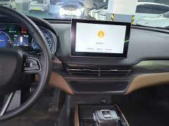 Hongqi E-QM5 2021 Charging T3 version 4 seats - фото 13