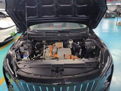 Hongqi E-QM5 2021 Charging T3 version 4 seats - фото 20
