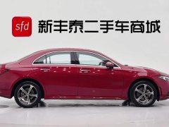 Mercedes-Benz A-Class 2022 Facelift Three A 200 L Sports Sedan Fashionable - фото 3
