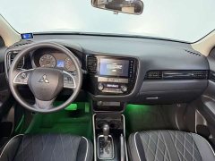 Outlander 2021 facelift 2.0L 2WD smooth version 5 seats - фото 11