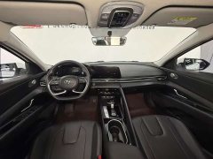 Hyundai Elantra 2022 1.5L CVT GLX Elite Edition - фото 10