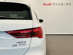 Audi Q3 35 TFSI Enterprising and Elegant - фото 16