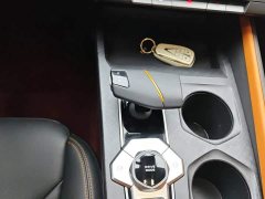 Changan UNI-V 1.5T premium - фото 16