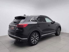 Hongqi HS5 facelift 2.0T Zhilian Qixiang four-wheel drive version - фото 2
