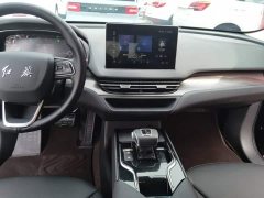 Hongqi E-QM5 2023 facelift basic travel version - фото 13