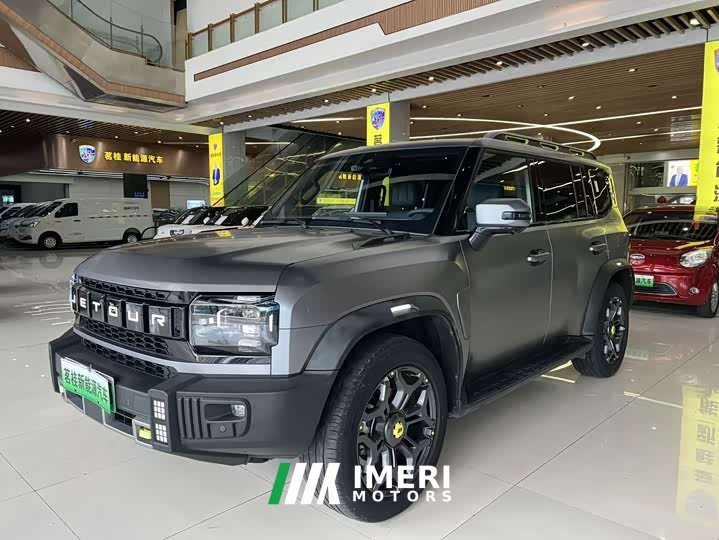 Jetour Jietu Traveler C-DM 208KM Mountain and Wild Edition - автомобиль из Китая