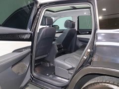 Volkswagen Touron 380TSI four-wheel drive luxury version - фото 15