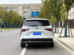 Mercedes-Benz SIENNA 2.5LPHEV Premium Edition - фото 5