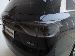 AITO Wenjie M9 extended range Ultra version 42kWh 6-seater version - фото 11