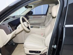 AITO Wenjie M9 extended range Ultra version 42kWh 6-seater version - фото 18