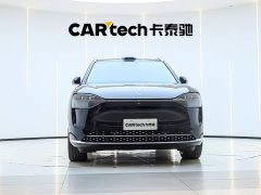 AITO Wenjie M9 extended range Ultra version 42kWh 6-seater version - фото 6