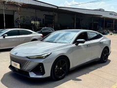 Changan UNI-V 1.5T premium - фото 1