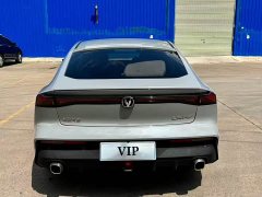 Changan UNI-V 1.5T premium - фото 4